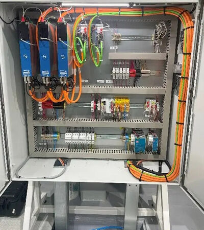 © Usl sc6 drive controller 524